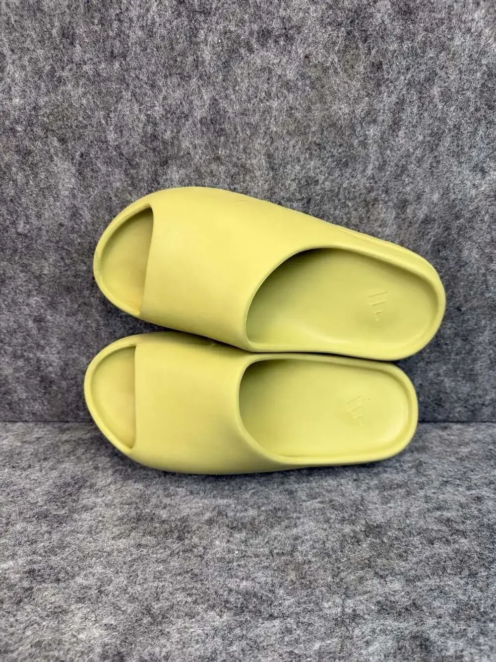 Adidas Yeezy Slides Glow Green Size 10